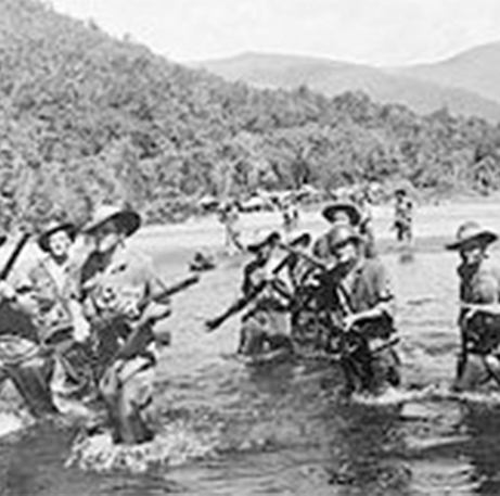 Soldats se préparant à la guerre